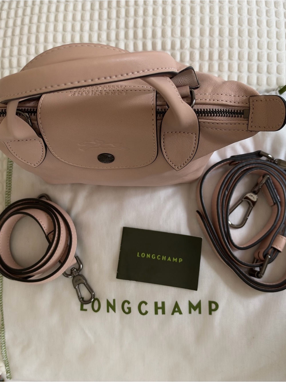 Longchamp Small Crossbody Top-Handle Bag in Blush Pink - Picture 4 of 7